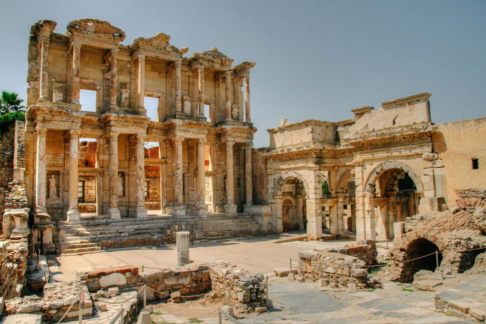 Ruínas de Éfeso visitadas no roteiro pela Turquia